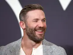 Julian Edelman visits Patriots OTAs, praises team’s potential