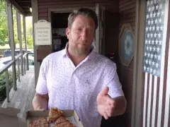 Eagle Brook Saloon lands a One Bite review from Dave Portnoy. Here’s his verdict.